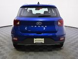 Used 2022 Hyundai Venue Limited image 5