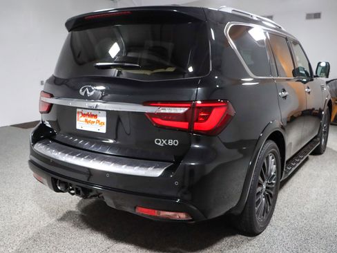Used 2022 INFINITI QX80 Sensory w/ Cargo Package RWD image 7