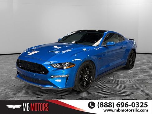 Used 2020 Ford Mustang GT w/ Equipment Group 301A image 9