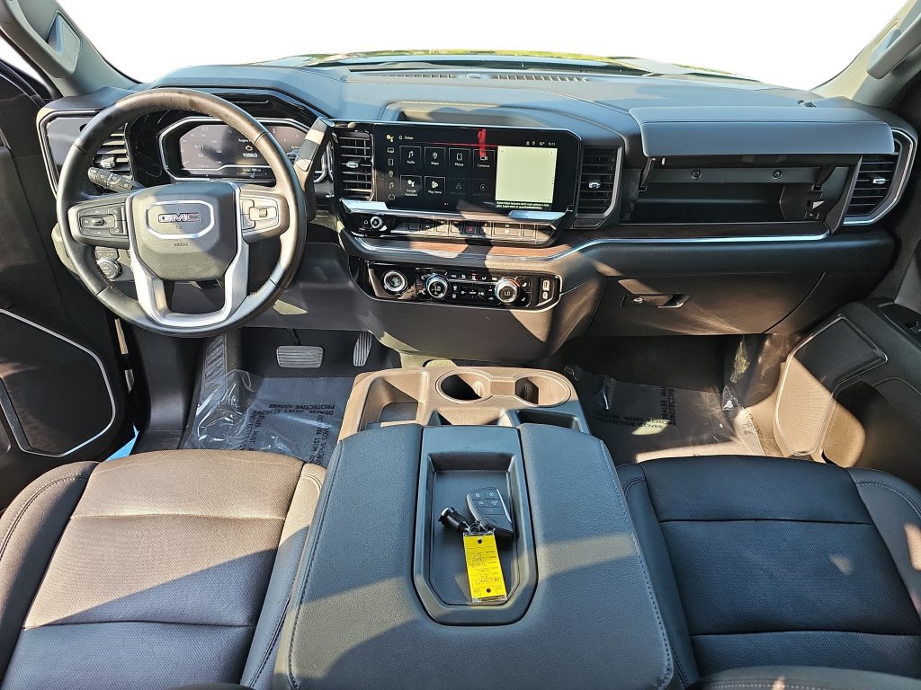 Used 2024 GMC Sierra 1500 SLT AWD/4WD image 13