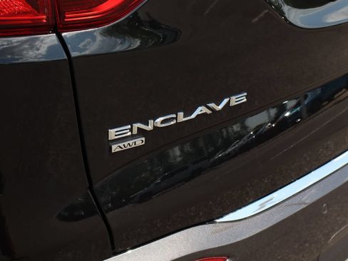 Certified 2024 Buick Enclave Essence w/ Technology Package AWD/4WD image 29