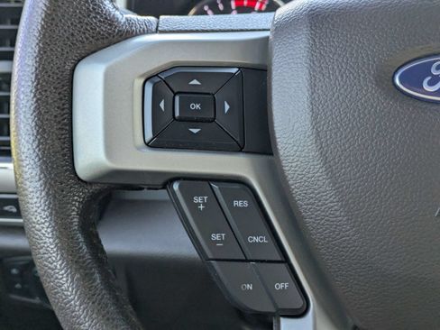 Certified 2022 Ford F250 King Ranch w/ King Ranch Ultimate Package AWD/4WD image 25