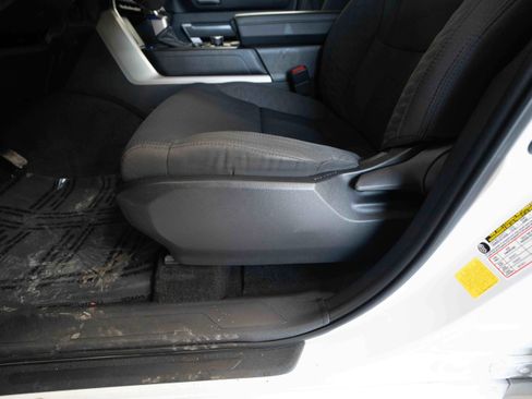 Used 2022 Toyota Tundra SR5 image 12