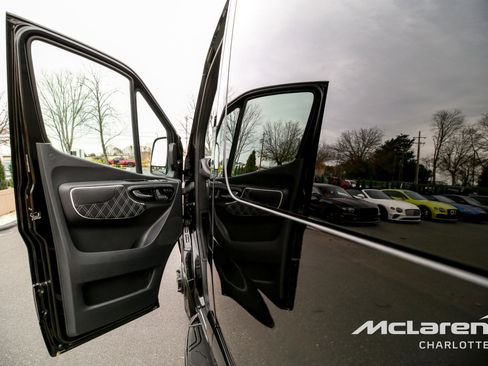 New 2024 Mercedes-Benz Sprinter 3500 image 10