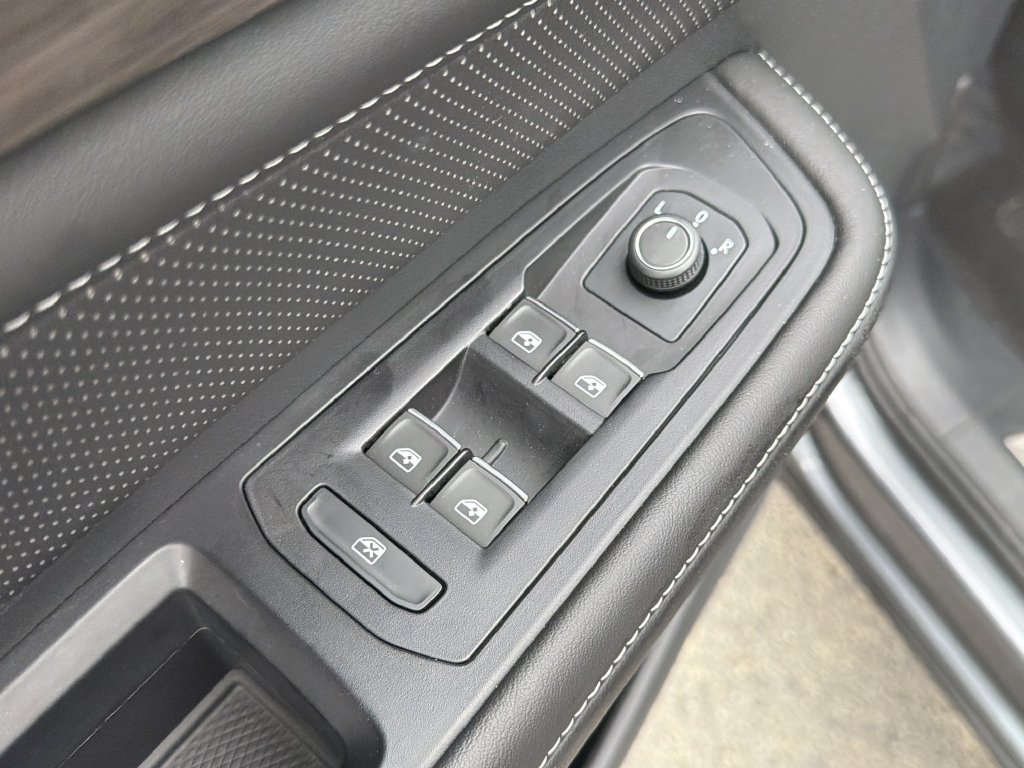 New 2025 Volkswagen Atlas SEL AWD/4WD image 24