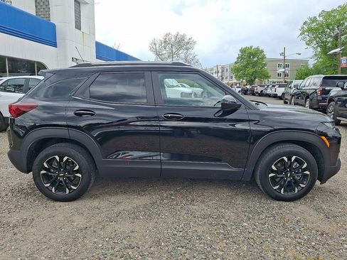 Used 2023 Chevrolet TrailBlazer LT w/ Convenience Package FWD image 8