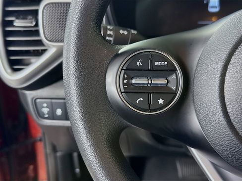 Used 2024 Kia Soul LX w/ Option Group 015 image 19
