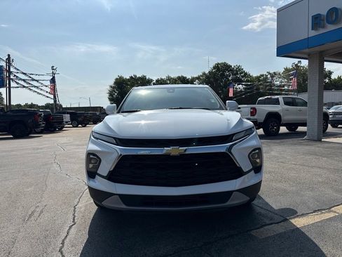 Used 2025 Chevrolet Blazer LT FWD image 10