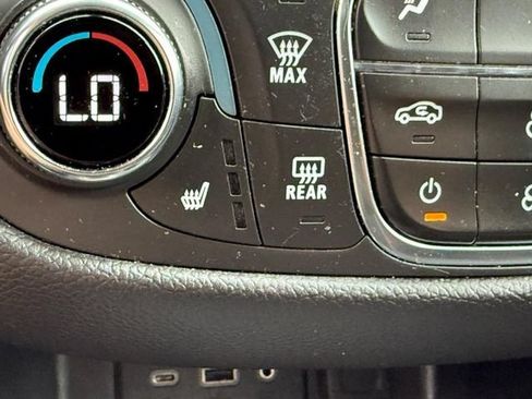 Used 2024 Chevrolet Equinox LT w/ LPO, Floor Liner Package FWD image 22