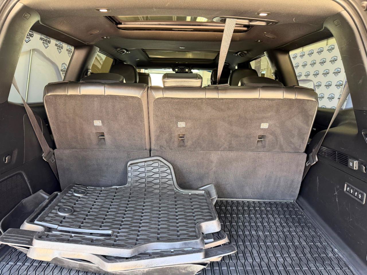 Used 2022 Jeep Wagoneer Series III w/ Premium Group I AWD/4WD image 17