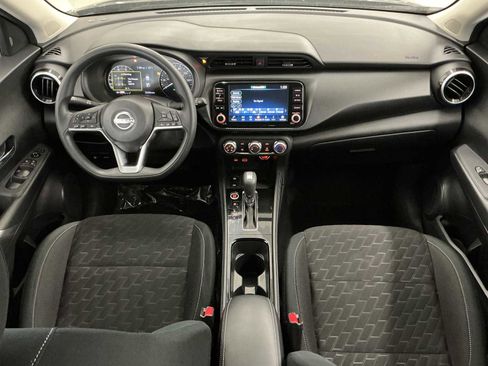 Used 2024 Nissan Kicks SR image 7