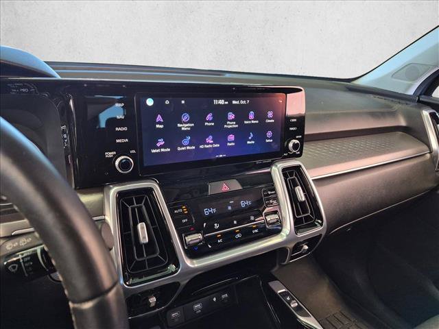 Used 2022 Kia Sorento SX AWD/4WD image 15