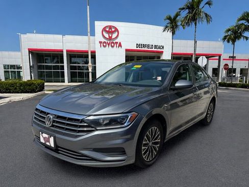 Used 2019 Volkswagen Jetta SEL FWD image 3