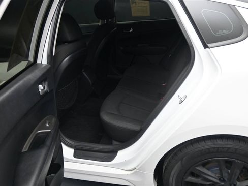 Used 2019 Kia Optima LX FWD image 10