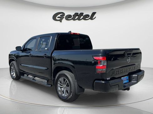 Used 2025 Nissan Frontier SV w/ SV Convenience Package RWD image 7