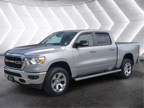 Used 2019 RAM 1500 Big Horn AWD/4WD image 2