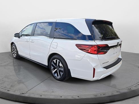 New 2026 Honda Odyssey EX-L image 4