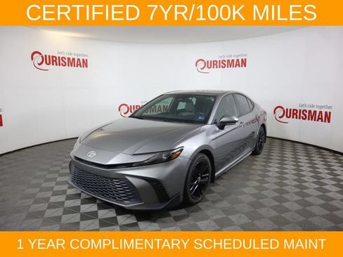 Used 2025 Toyota Camry SE w/ Multimedia Upgrade Package FWD image 3