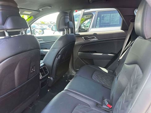 Used 2023 Kia Sportage X-Line AWD/4WD image 9