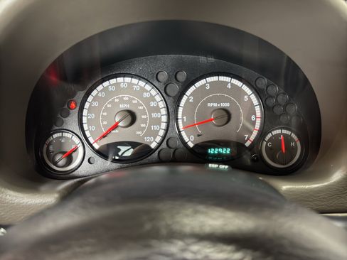 Used 2007 Jeep Liberty Sport AWD/4WD image 24