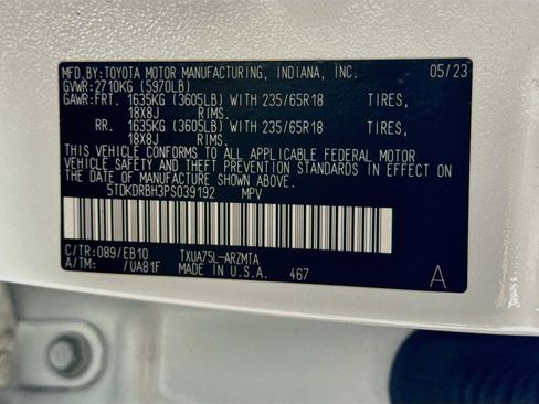 Used 2023 Toyota Highlander XLE AWD/4WD image 34