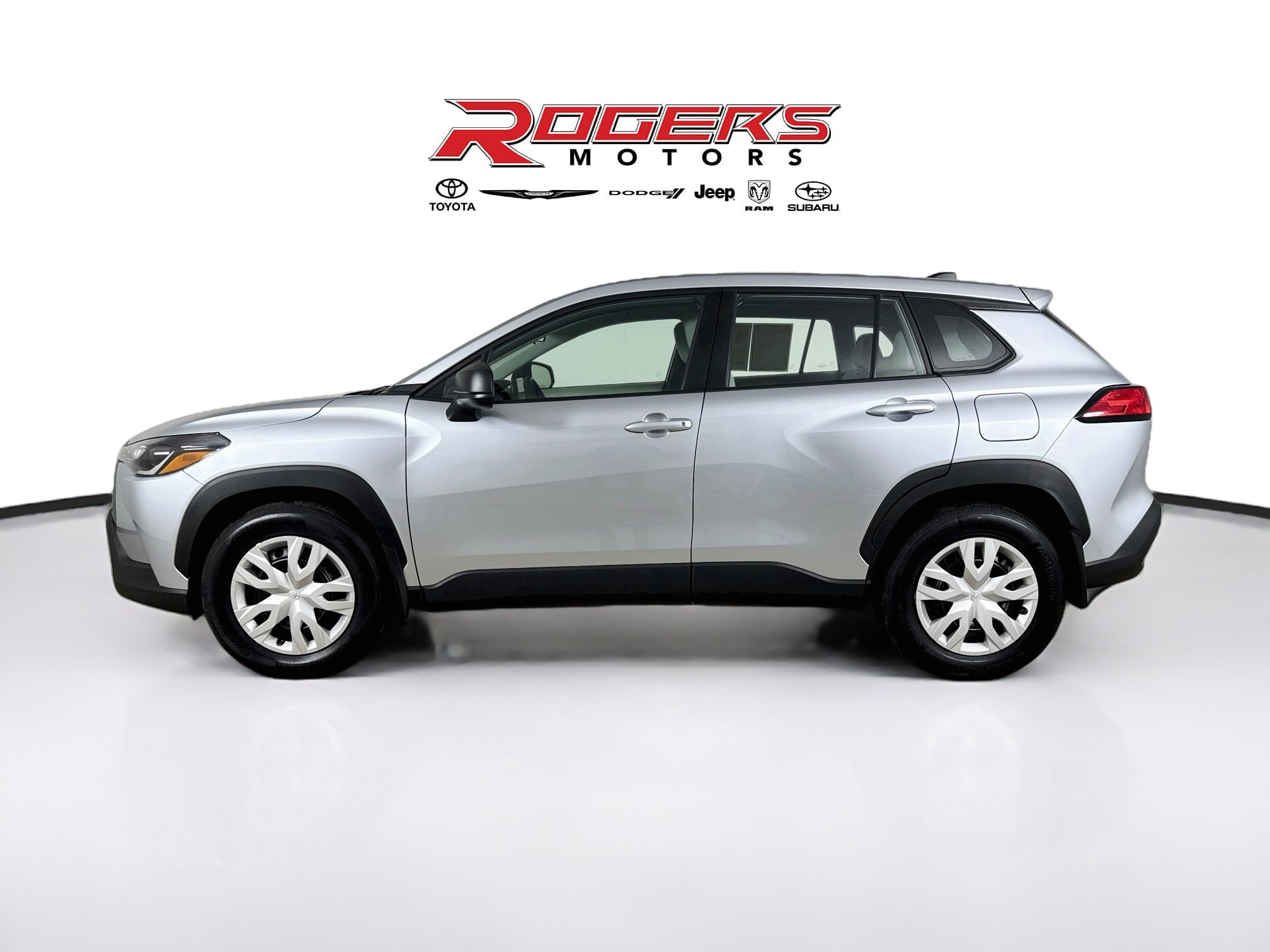 Certified 2024 Toyota Corolla Cross L AWD/4WD image 9