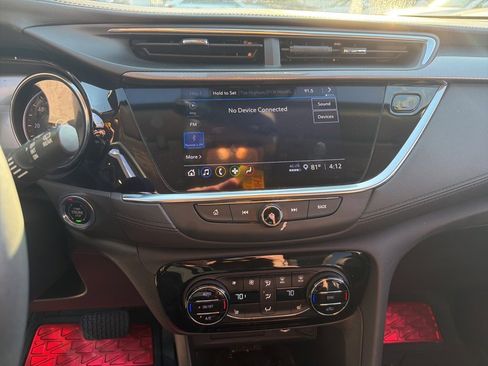 Used 2022 Buick Encore GX Essence image 26