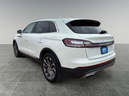 Used 2022 Lincoln Nautilus Reserve w/ Equipment Group 201A image 5