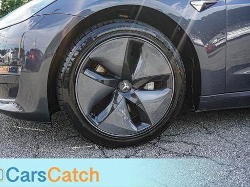 Used 2019 Tesla Model 3 Mid Range RWD image 16