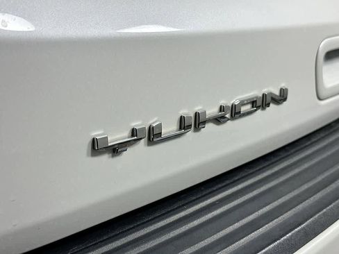 Used 2021 GMC Yukon AT4 image 7