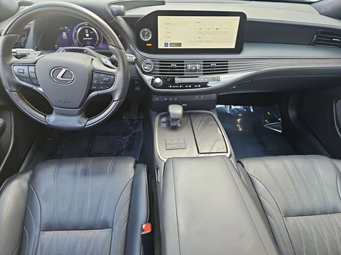 Used 2023 Lexus LS 500h AWD w/ Luxury Package image 15