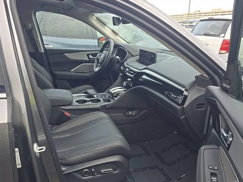 Used 2024 Acura MDX SH-AWD image 17