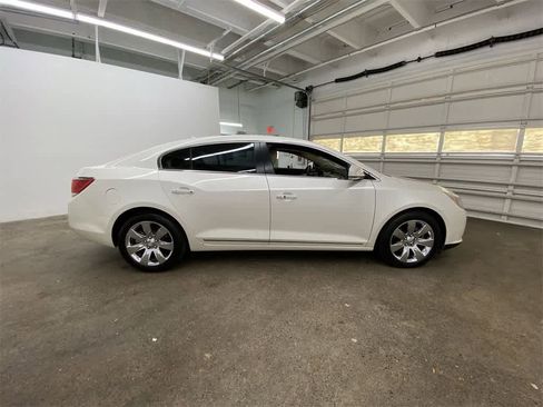 Used 2012 Buick LaCrosse Premium w/ Driver Confidence Package image 7