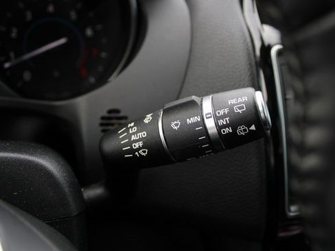 Used 2018 Jaguar F-PACE Prestige image 20