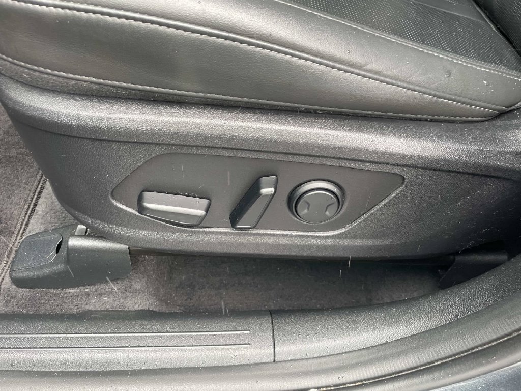 Used 2025 Kia Sorento S w/ Panoramic Sunroof Package AWD/4WD image 19
