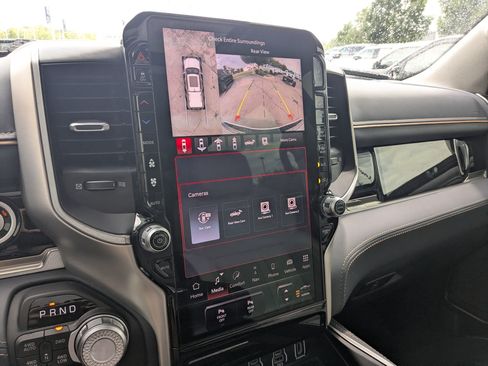 Used 2025 RAM 1500 Tungsten AWD/4WD image 26