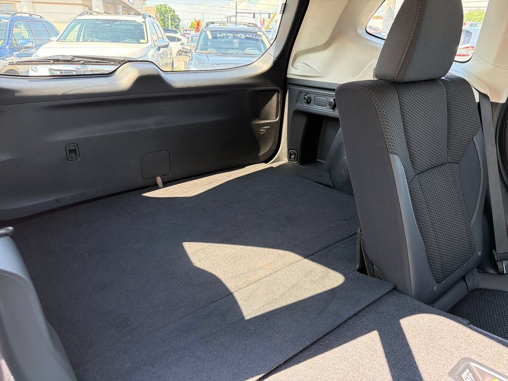 Certified 2024 Subaru Forester Premium AWD/4WD image 32