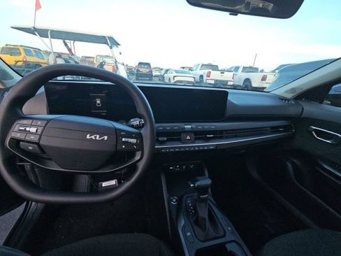 Used 2026 Kia K4 FWD image 6