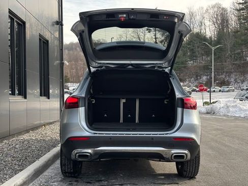 Used 2025 Mercedes-Benz GLA 250 4MATIC image 85