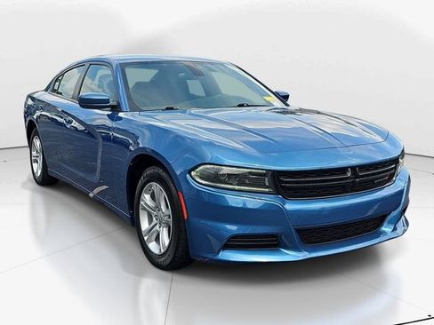 Used 2022 Dodge Charger SXT RWD image 1