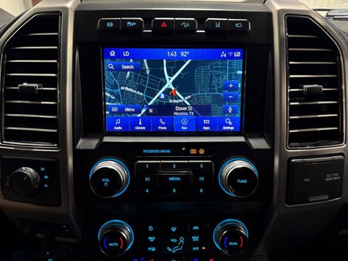 Used 2020 Ford F250 Platinum AWD/4WD image 7