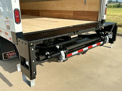 New 2024 Chevrolet Low Cab Forward image 6