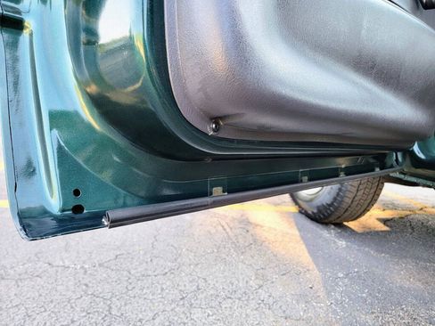 Used 1999 Dodge Dakota Sport RWD image 38