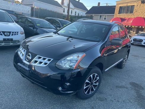 Used 2014 Nissan Rogue S w/ Convenience Package image 3