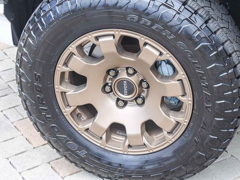 Certified 2025 Toyota 4Runner Trailhunter AWD/4WD image 13