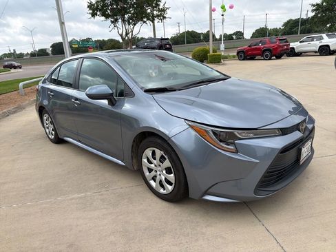 Used 2024 Toyota Corolla LE FWD image 13