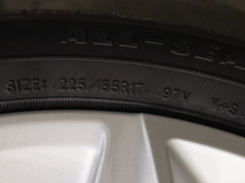 Used 2022 Chevrolet Malibu LT image 31