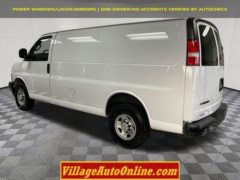 Used 2020 Chevrolet Express 2500 w/ Communications Package RWD image 2