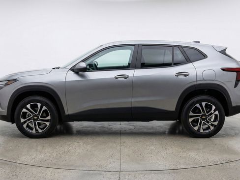 Used 2025 Chevrolet TrailBlazer LT image 5