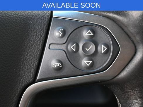Used 2018 Chevrolet Suburban Premier AWD/4WD image 20
